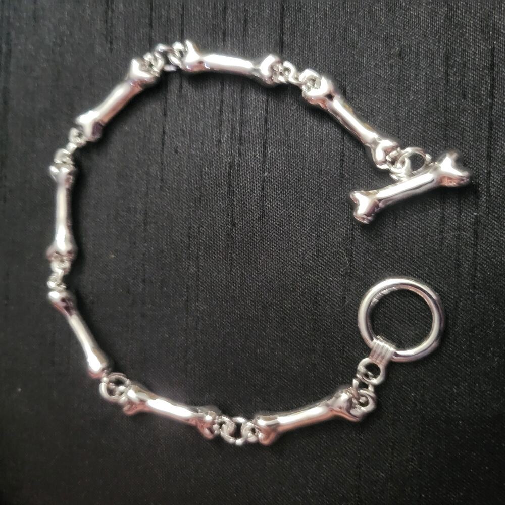 Bone shaped chain halloween skeleton bracelet